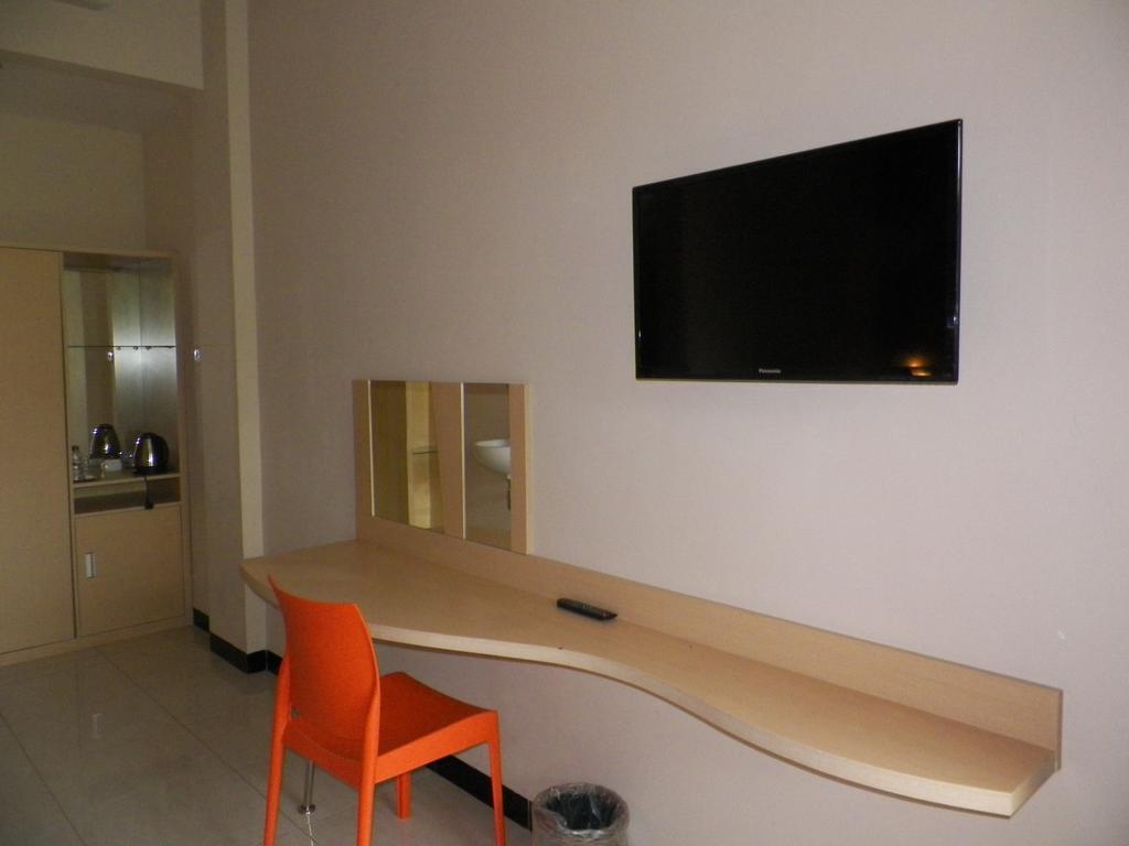 Ceria Boutique Hotel Maguwo Esterno foto